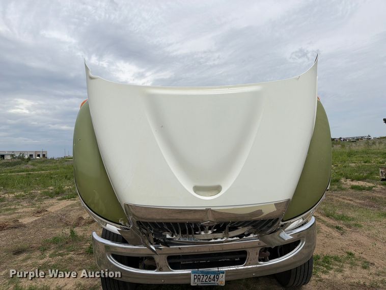 image for item FK0234 2007 International 4200 utility / service truck