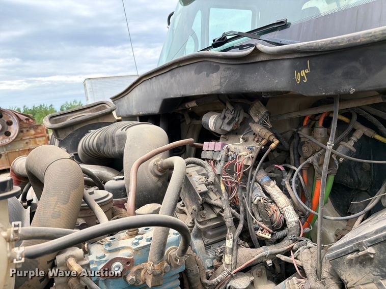 image for item FK0234 2007 International 4200 utility / service truck