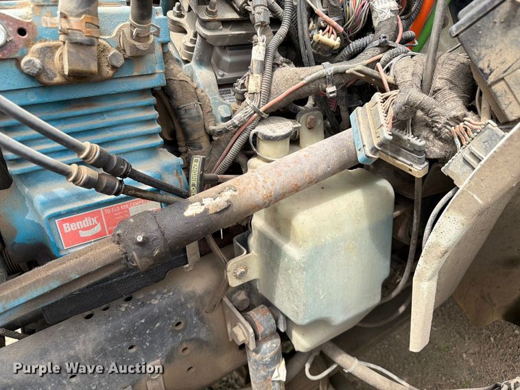 image for item FK0234 2007 International 4200 utility / service truck