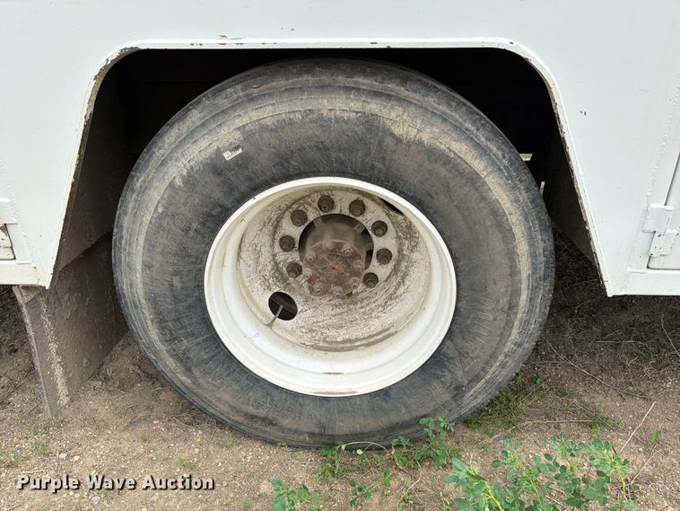 image for item FK0234 2007 International 4200 utility / service truck
