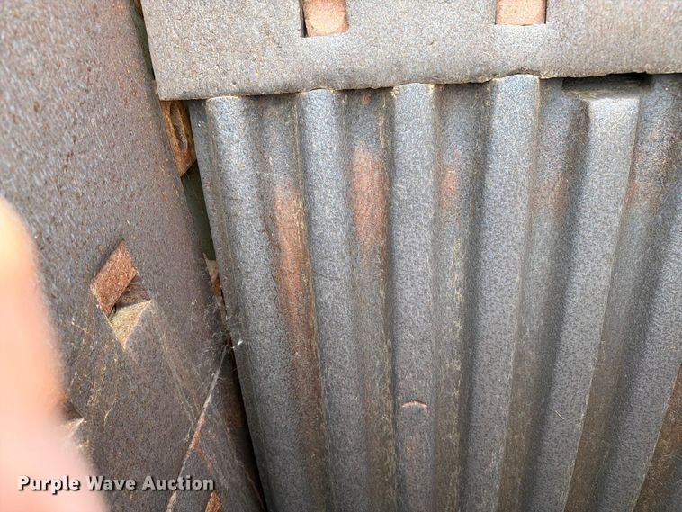 image for item FK0237 2003 Trio jaw crusher