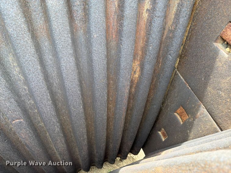 image for item FK0237 2003 Trio jaw crusher