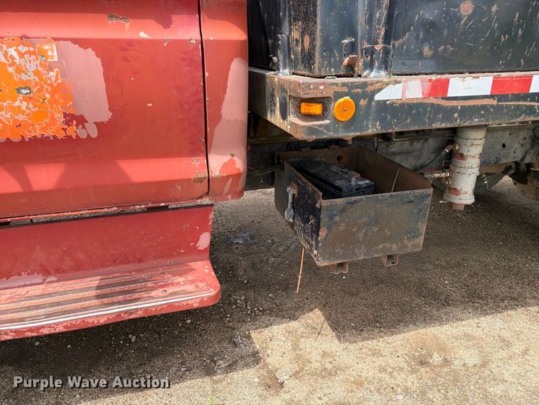 image for item FK0241 1976 Ford Custom Cab flatbed truck