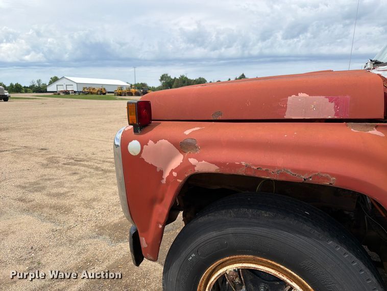 image for item FK0241 1976 Ford Custom Cab flatbed truck