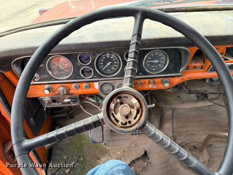 image for item FK0241 1976 Ford Custom Cab flatbed truck