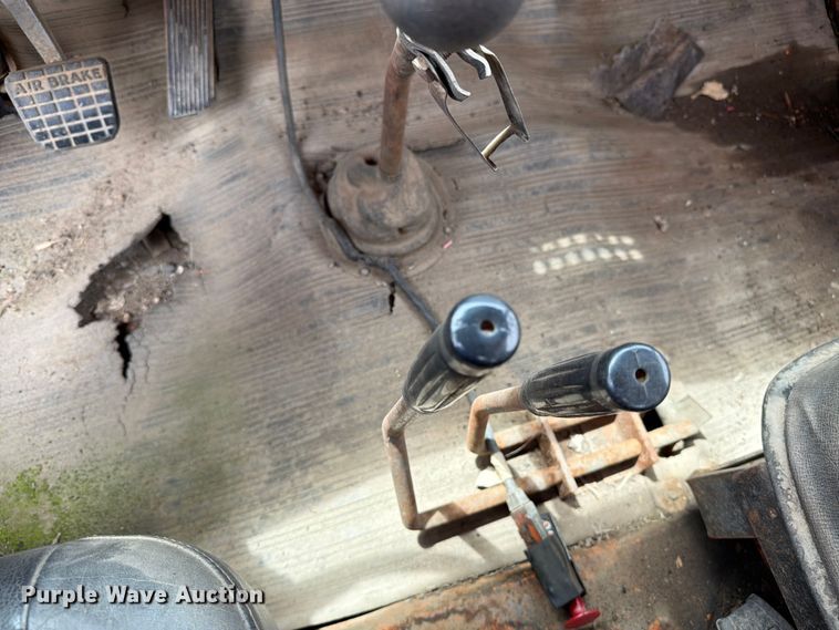 image for item FK0241 1976 Ford Custom Cab flatbed truck