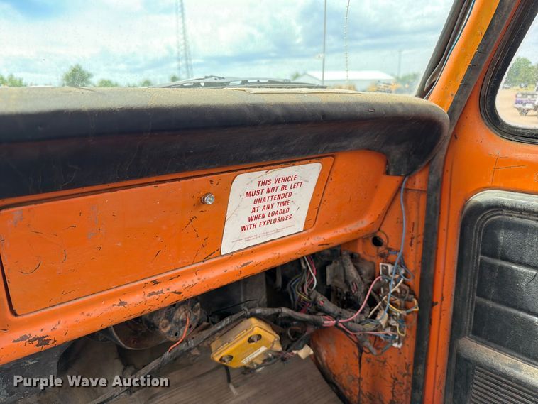 image for item FK0241 1976 Ford Custom Cab flatbed truck