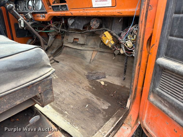 image for item FK0241 1976 Ford Custom Cab flatbed truck