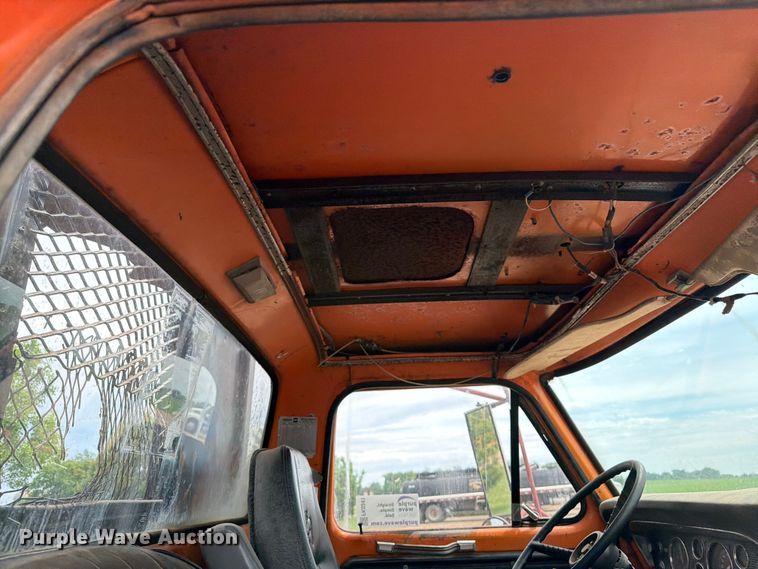 image for item FK0241 1976 Ford Custom Cab flatbed truck