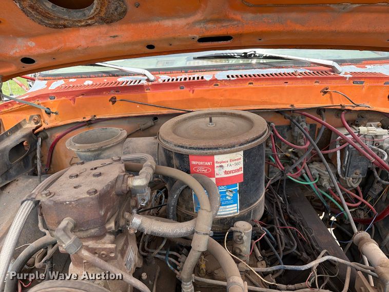 image for item FK0241 1976 Ford Custom Cab flatbed truck