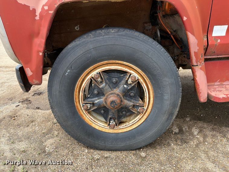 image for item FK0241 1976 Ford Custom Cab flatbed truck