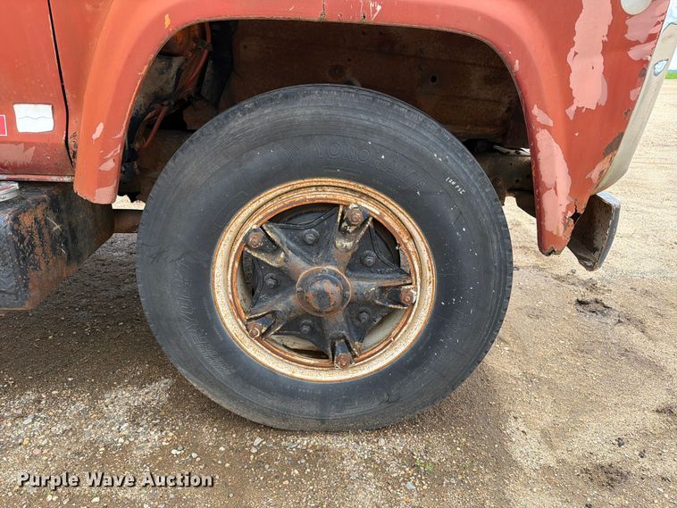 image for item FK0241 1976 Ford Custom Cab flatbed truck
