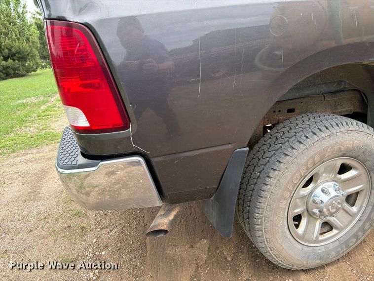 image for item FK0243 2018 RAM 2500 Crew Cab pickup truck