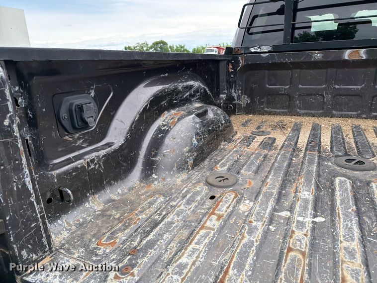 image for item FK0243 2018 RAM 2500 Crew Cab pickup truck