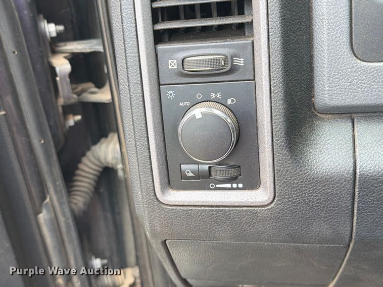 image for item FK0243 2018 RAM 2500 Crew Cab pickup truck
