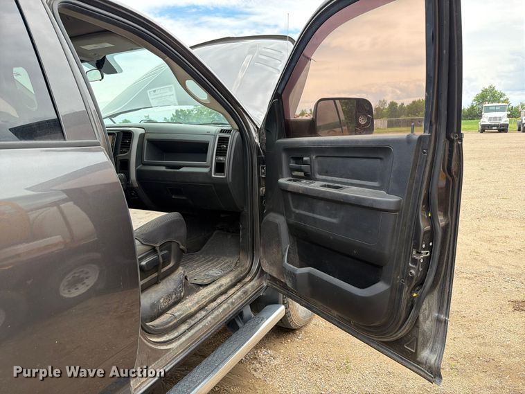 image for item FK0243 2018 RAM 2500 Crew Cab pickup truck