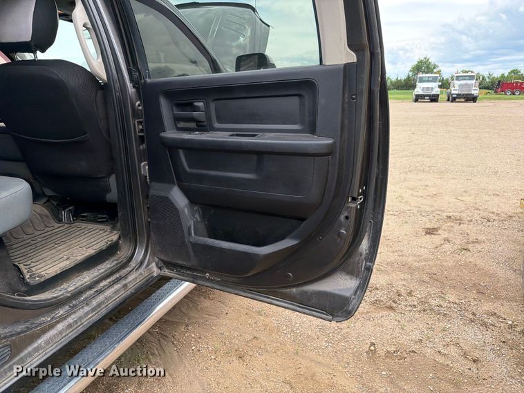image for item FK0243 2018 RAM 2500 Crew Cab pickup truck