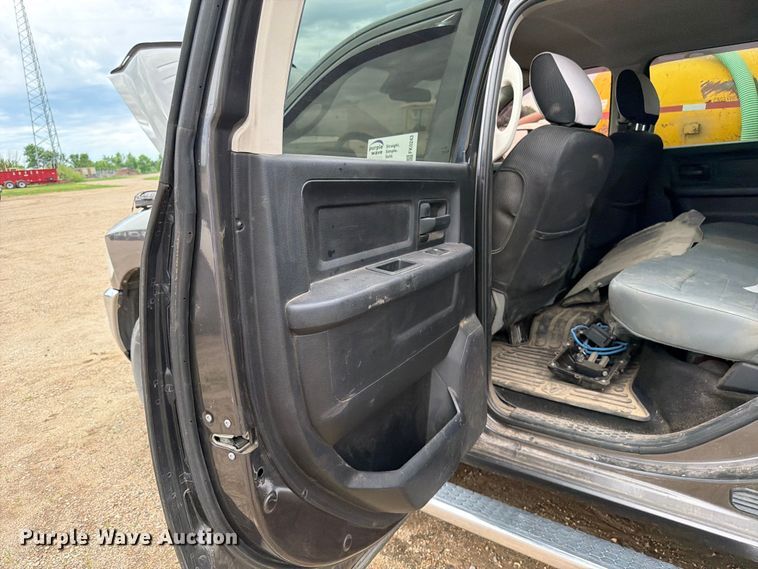 image for item FK0243 2018 RAM 2500 Crew Cab pickup truck