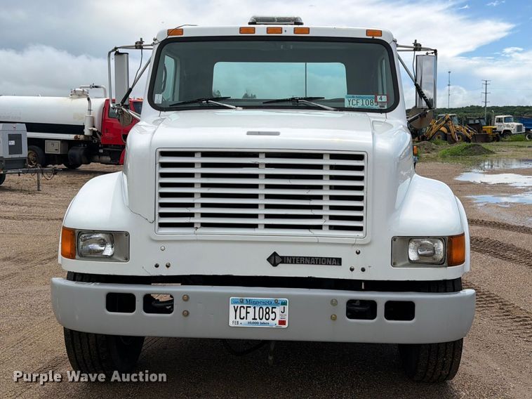 image for item FK0250 1997 International 4700 