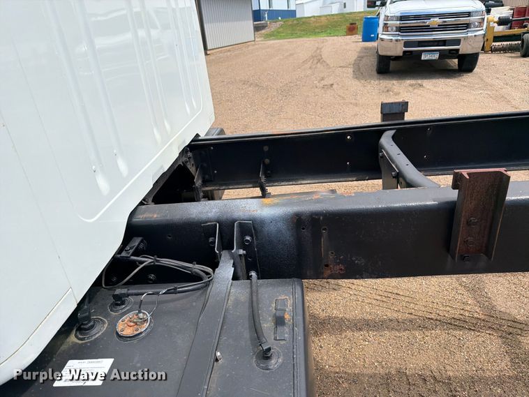 image for item FK0250 1997 International 4700 