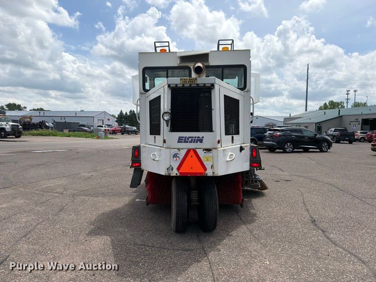 image for item FK0262 2002 Elgin Pelican Series P street sweeper