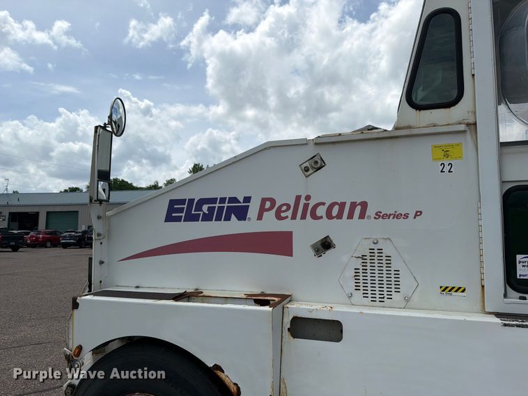 image for item FK0262 2002 Elgin Pelican Series P street sweeper
