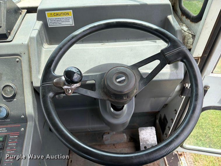 image for item FK0262 2002 Elgin Pelican Series P street sweeper