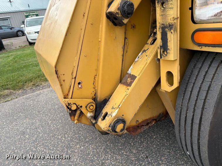 image for item FK0263 1997 Elgin Pelican street sweeper