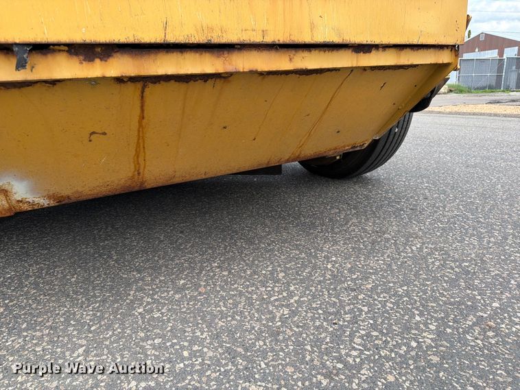 image for item FK0263 1997 Elgin Pelican street sweeper