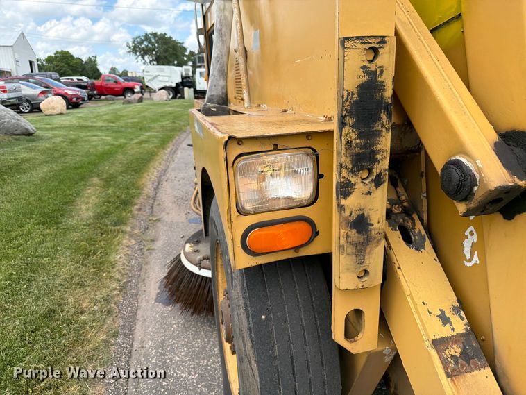 image for item FK0263 1997 Elgin Pelican street sweeper