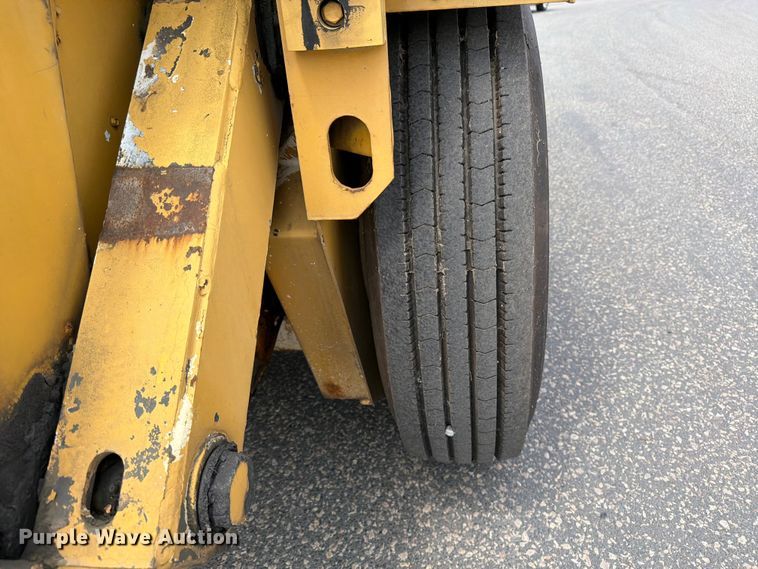image for item FK0263 1997 Elgin Pelican street sweeper