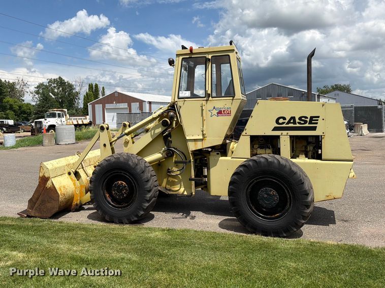 image for item FK0264 1971 Case W18 wheel loader
