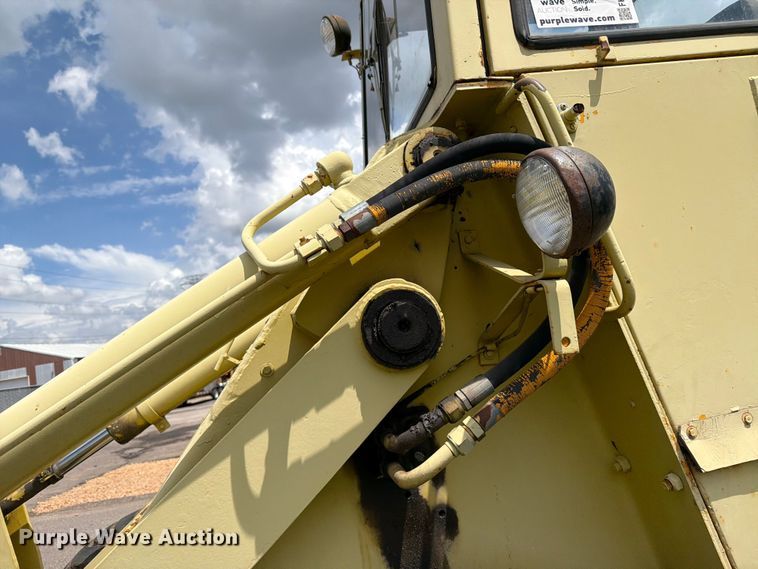 image for item FK0264 1971 Case W18 wheel loader
