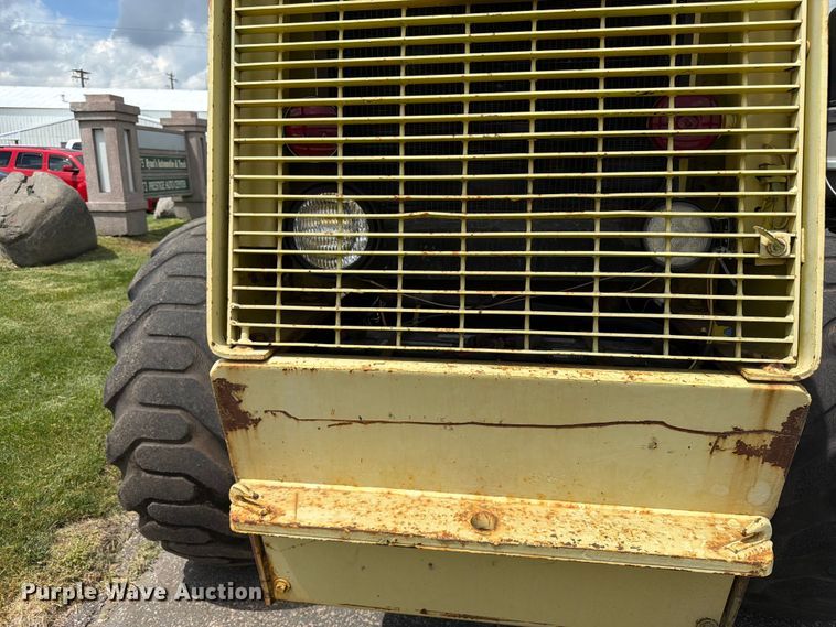 image for item FK0264 1971 Case W18 wheel loader
