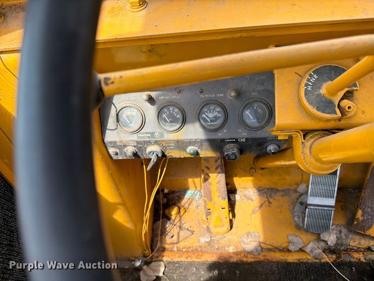 image for item FK0264 1971 Case W18 wheel loader