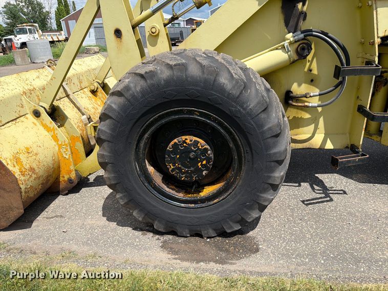 image for item FK0264 1971 Case W18 wheel loader