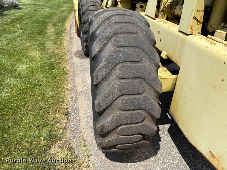 image for item FK0264 1971 Case W18 wheel loader