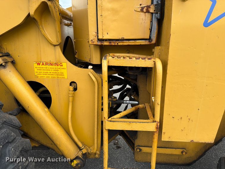 image for item FK0265 1975 Michigan 45BP wheel loader