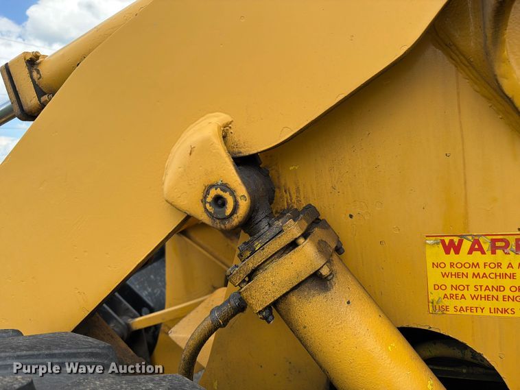 image for item FK0265 1975 Michigan 45BP wheel loader