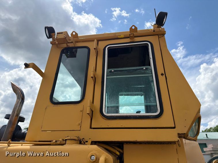 image for item FK0265 1975 Michigan 45BP wheel loader