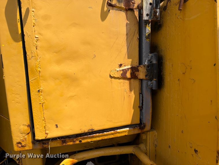 image for item FK0265 1975 Michigan 45BP wheel loader