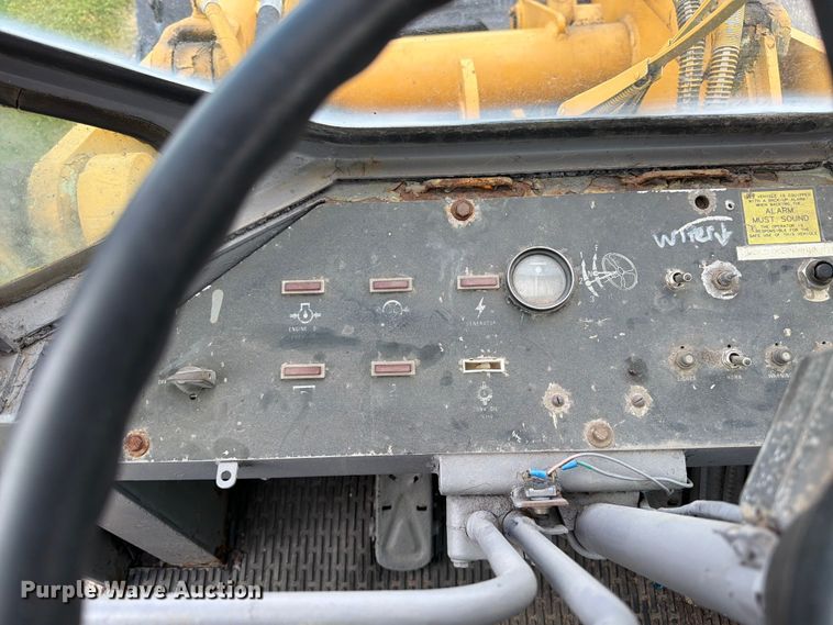 image for item FK0265 1975 Michigan 45BP wheel loader
