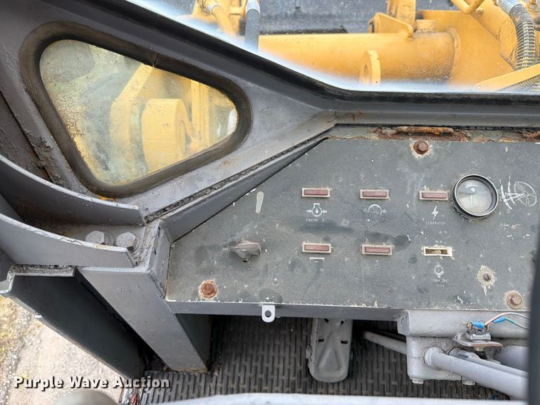 image for item FK0265 1975 Michigan 45BP wheel loader