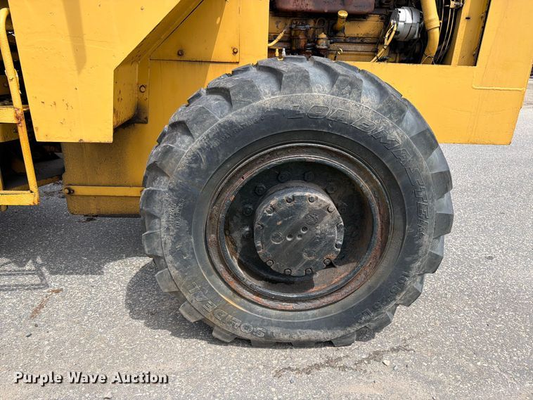 image for item FK0265 1975 Michigan 45BP wheel loader