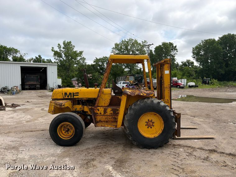 image for item FK3003 Massey Ferguson MF 6500 forklift