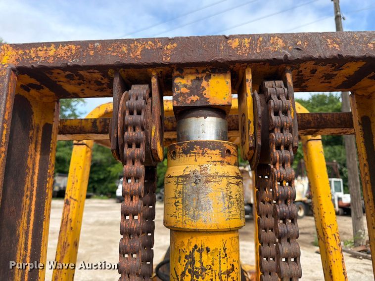image for item FK3003 Massey Ferguson MF 6500 forklift
