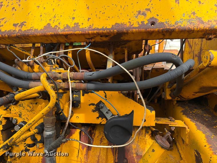 image for item FK3003 Massey Ferguson MF 6500 forklift