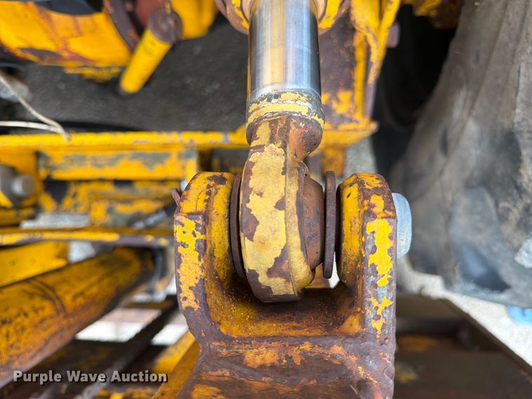 image for item FK3003 Massey Ferguson MF 6500 forklift