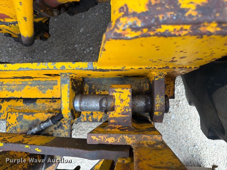 image for item FK3003 Massey Ferguson MF 6500 forklift