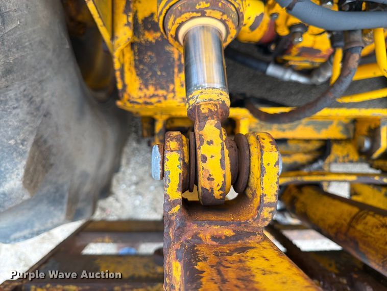 image for item FK3003 Massey Ferguson MF 6500 forklift